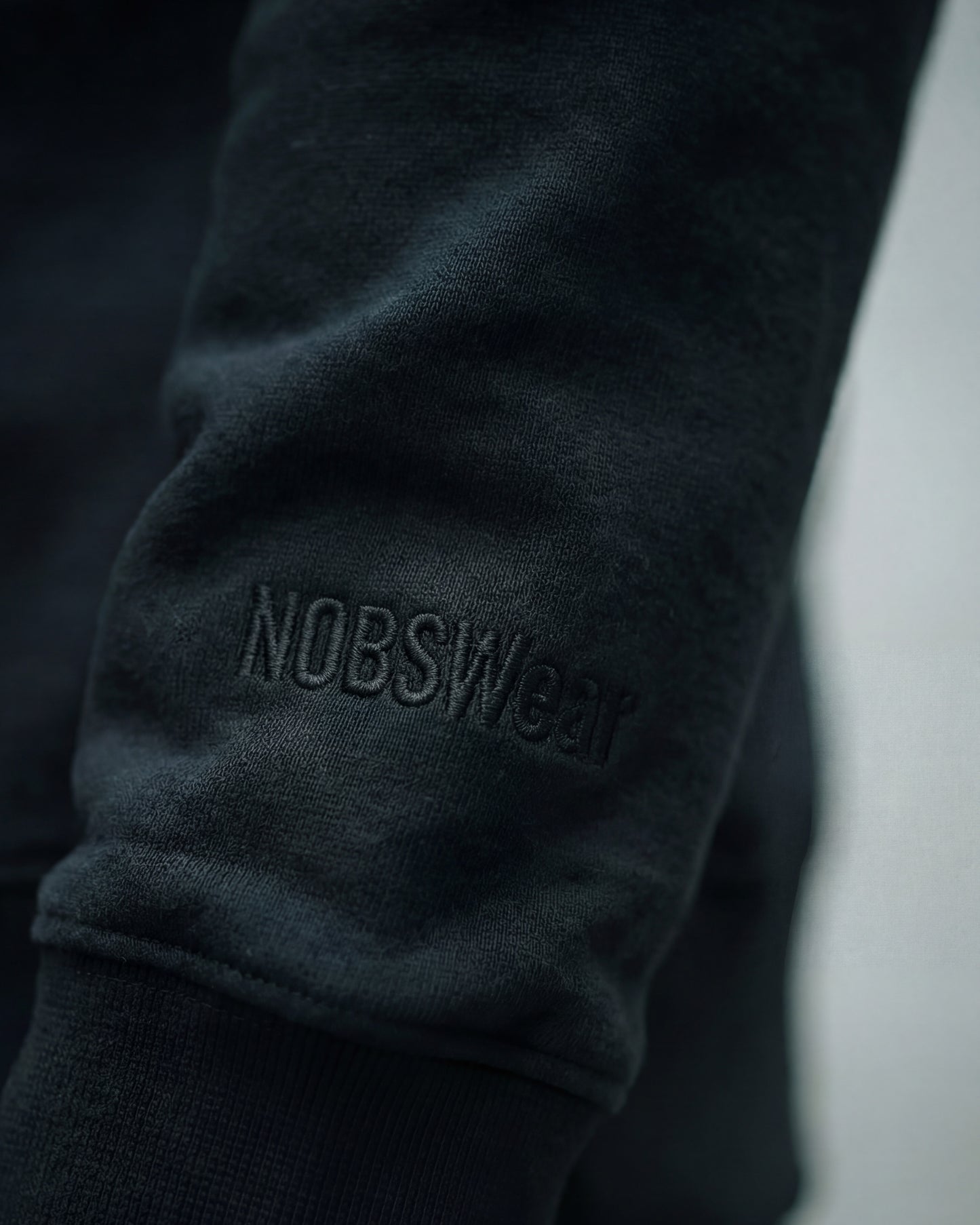 SI.LEN.CE – Sweater